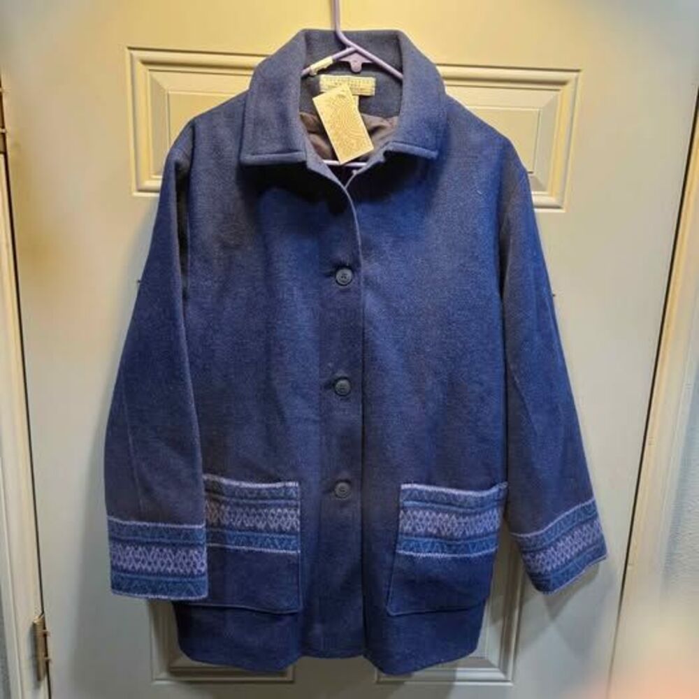 Boyne Valley Weavers Large Navy Wool Jacket. Brand new w tags